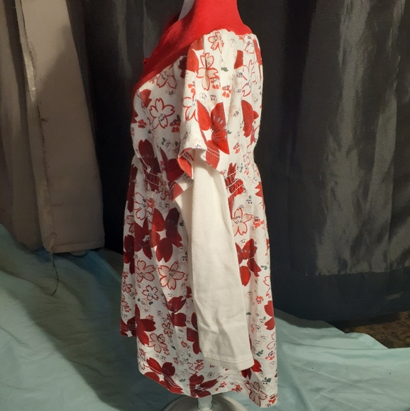 NWOT Tea Long Sleeve V-Neck Red Flower Dress - Picture 3 of 5